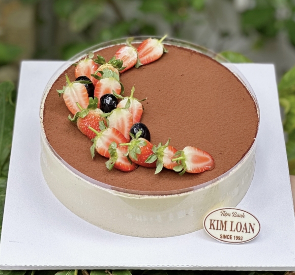 Bánh Tiramisu dâu